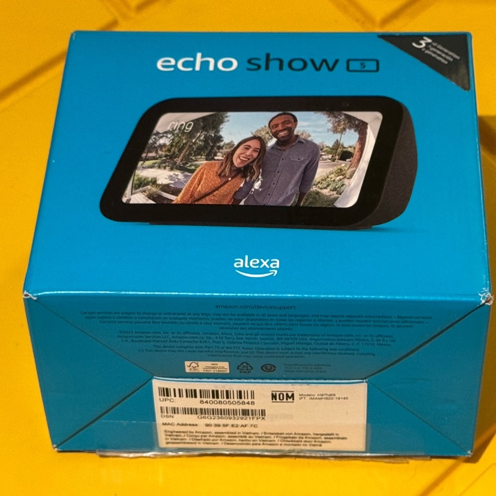 Echo Show 5 Smart Display - Blue Box